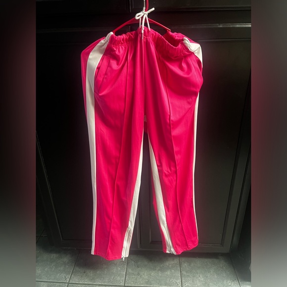 Hot Pink Jogging Suit - Picture 5 of 5